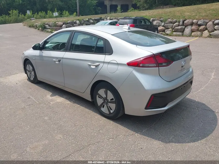 2019 HYUNDAI IONIQ HYBRID BLUE