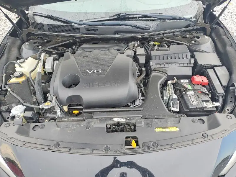 2021 NISSAN MAXIMA SR  
