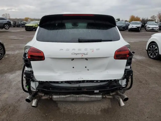 2016 PORSCHE CAYENNE S  