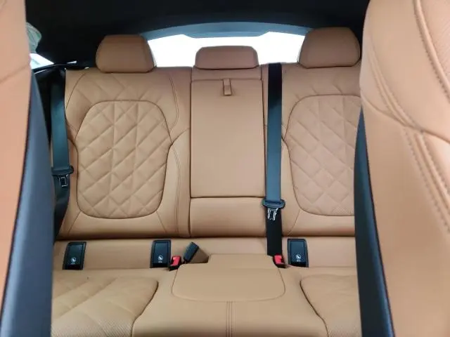 2025 BMW X6 XDRIVE40I  