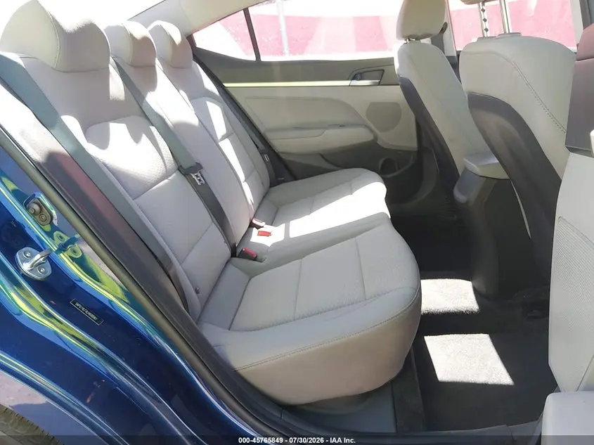2020 HYUNDAI ELANTRA SE