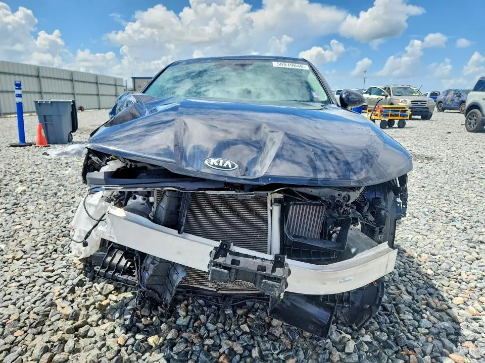 2021 KIA K5 EX  