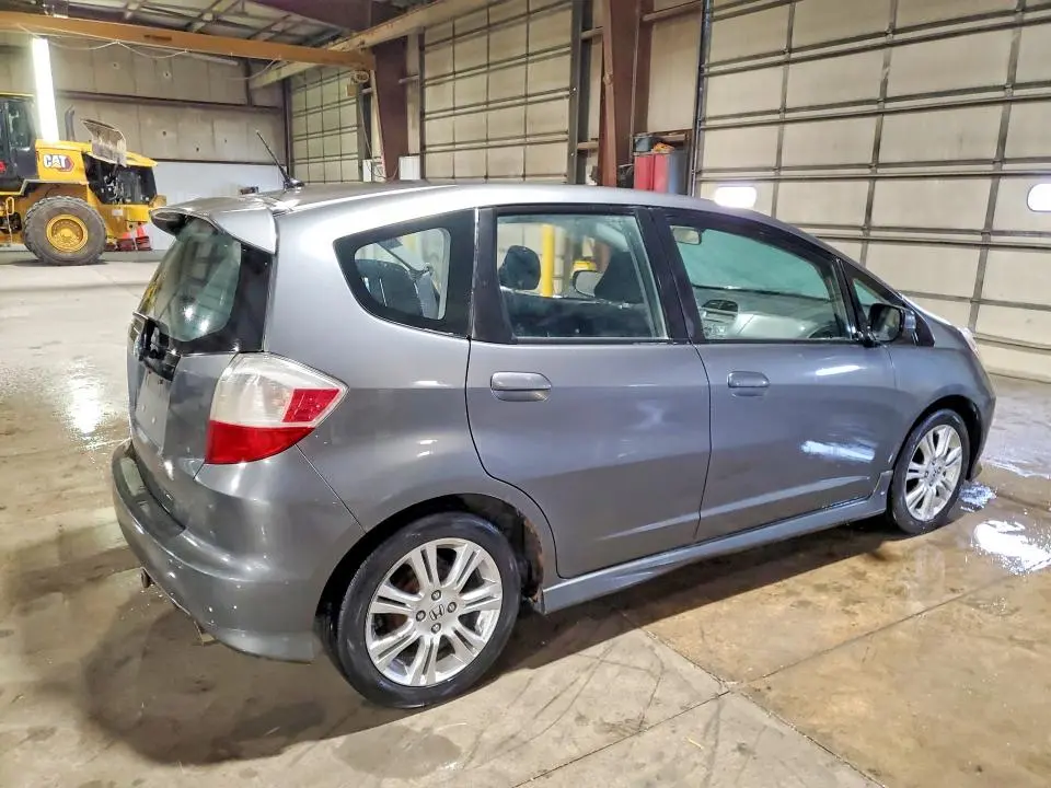 2011 HONDA FIT SPORT  