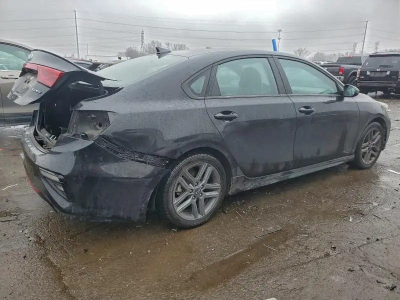 2021 KIA FORTE GT LINE  