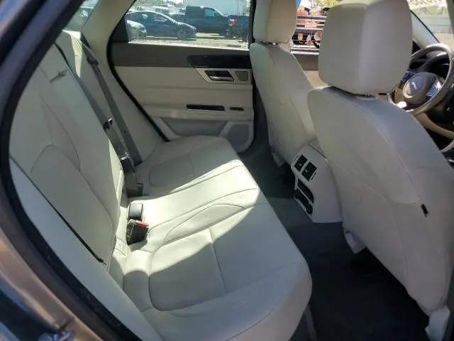 2017 JAGUAR XF PREMIUM  