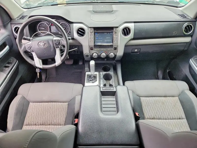 2016 TOYOTA TUNDRA SR5  