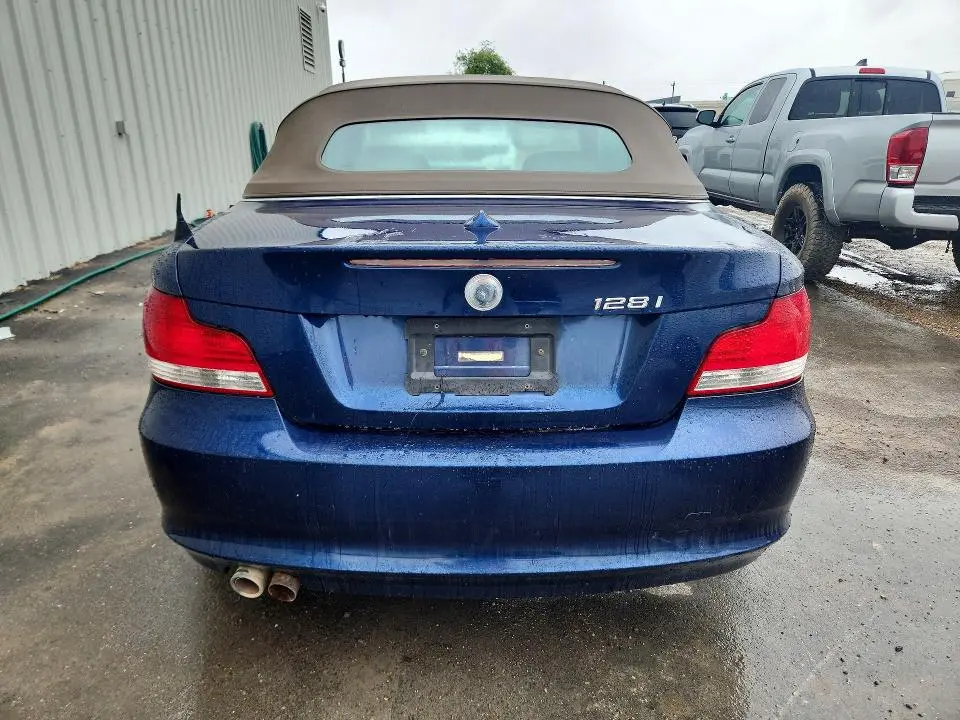 2011 BMW 128 I  