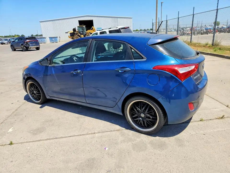 2014 HYUNDAI ELANTRA GT BASE  