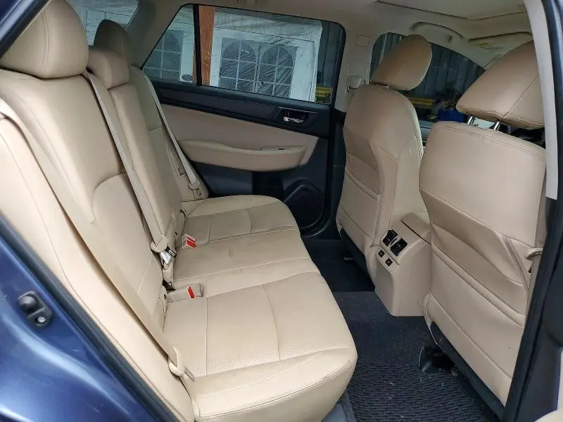 2017 SUBARU OUTBACK 3.6R LIMITED  