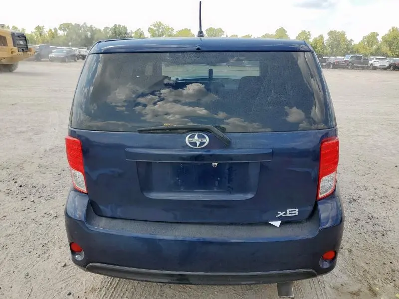 2015 TOYOTA SCION XB   