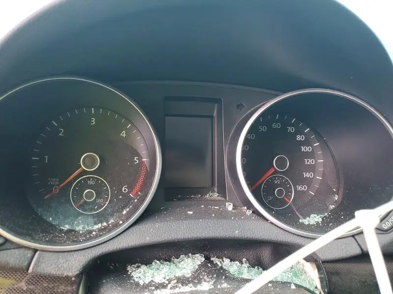 2013 VOLKSWAGEN JETTA TDI  