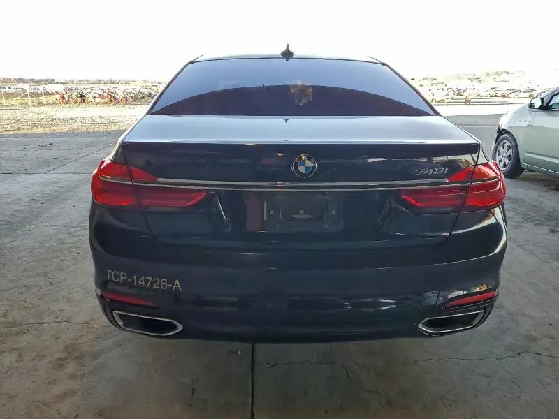 2016 BMW 740 I  