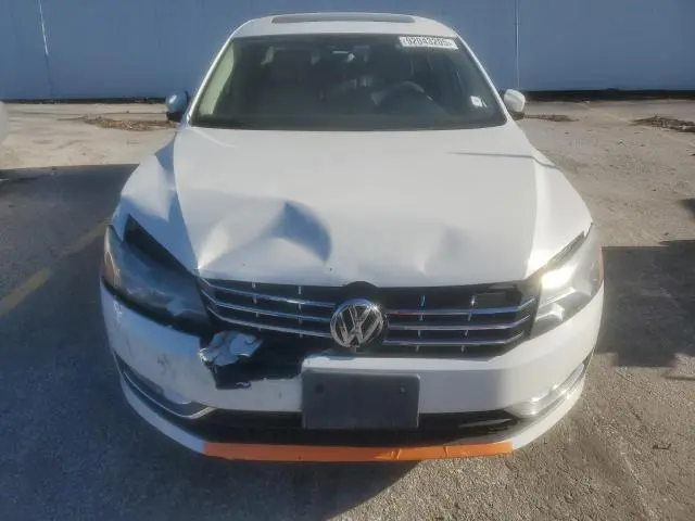 2013 VOLKSWAGEN PASSAT SEL  