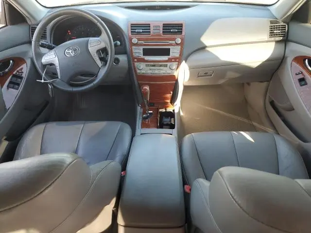 2010 TOYOTA CAMRY SE  