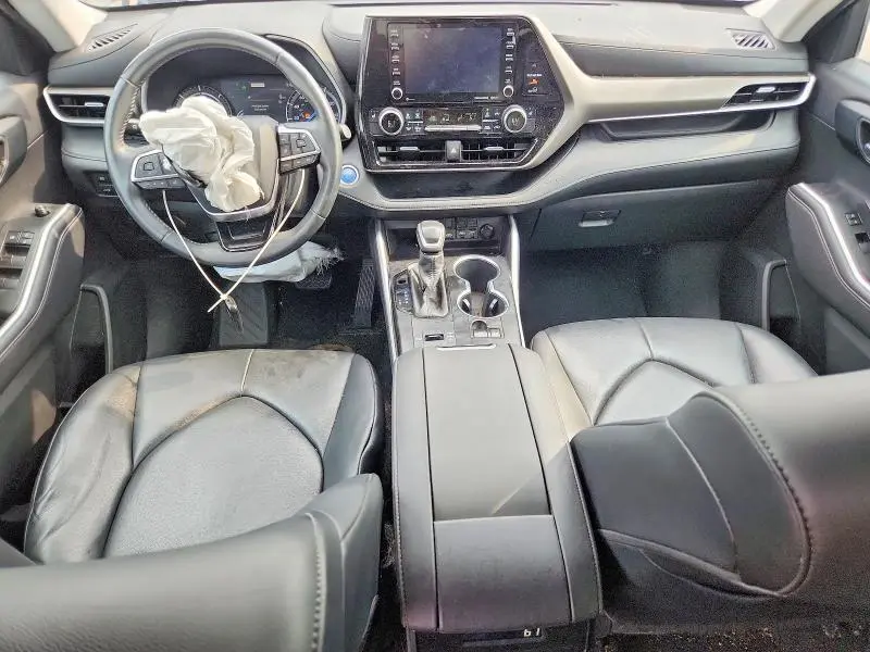 2020 TOYOTA HIGHLANDER HYBRID XLE  