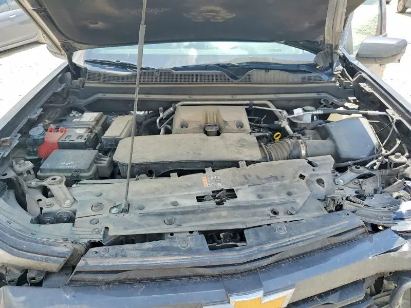 2024 CHEVROLET COLORADO LT  