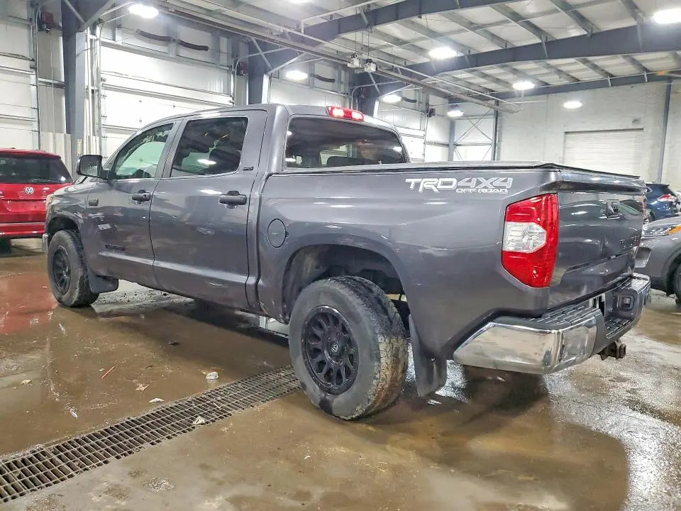 2019 TOYOTA TUNDRA SR5  