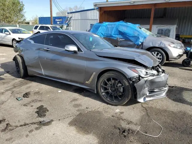 2022 INFINITI Q60 LUXE  