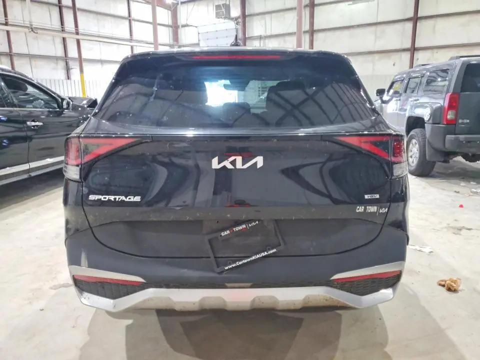 2025 KIA SPORTAGE LX  