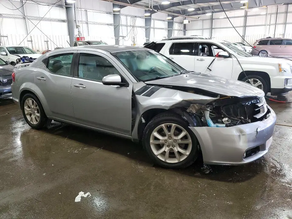2013 DODGE AVENGER R/T  