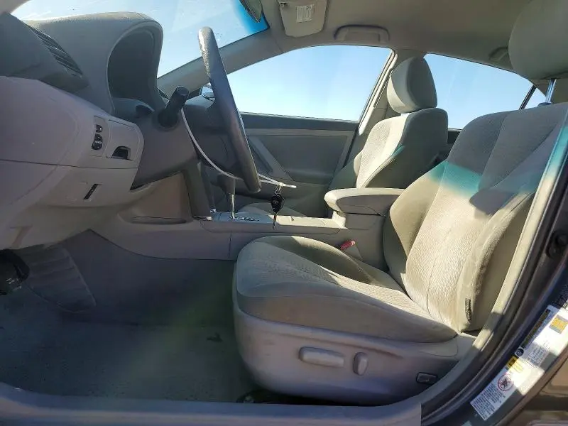 2010 TOYOTA CAMRY BASE  