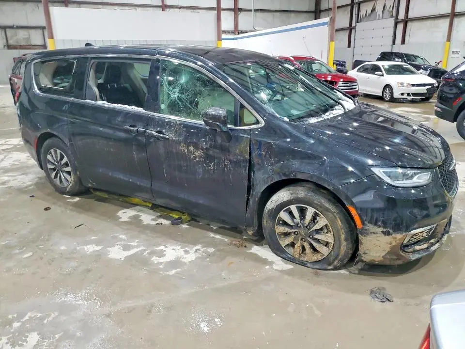 2022 CHRYSLER PACIFICA HYBRID TOURING L  