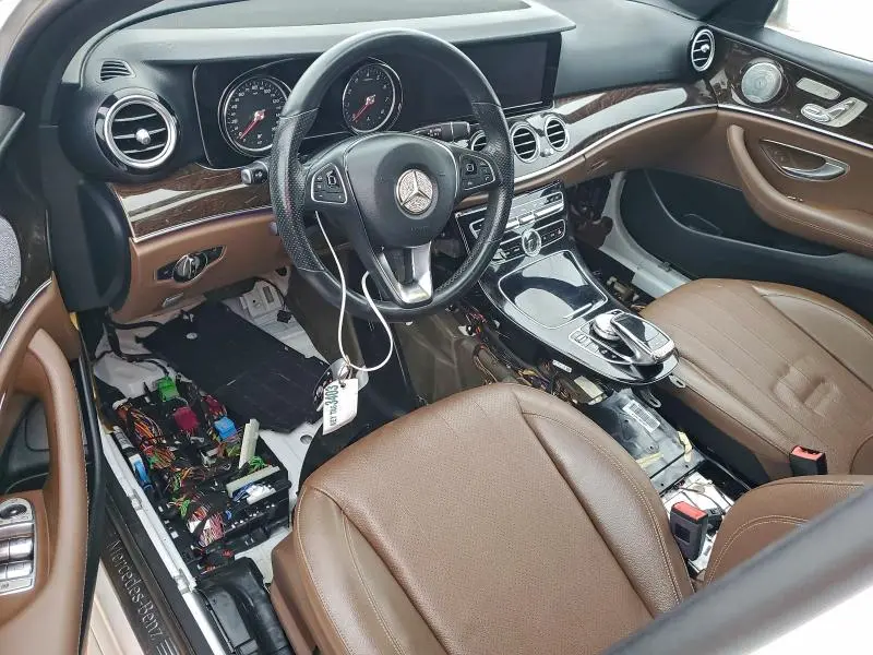 2018 MERCEDES-BENZ E 300  