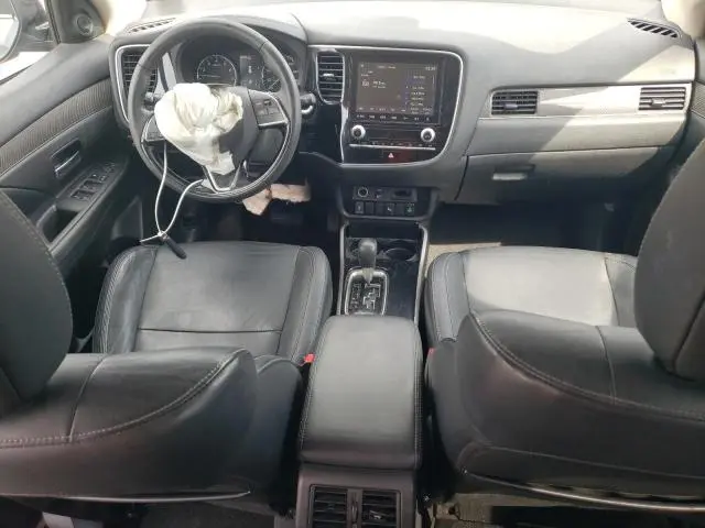 2020 MITSUBISHI OUTLANDER SE