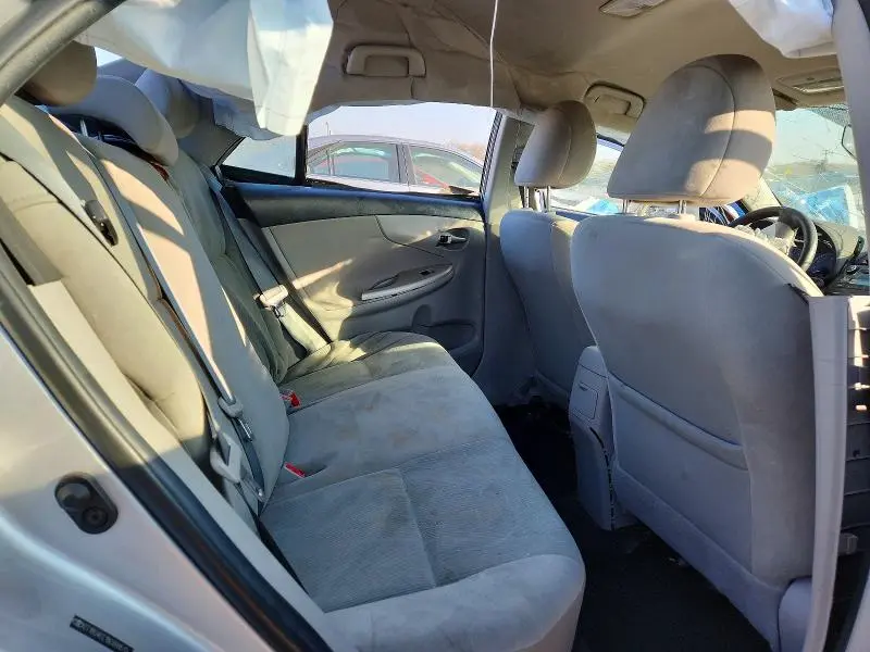 2011 TOYOTA COROLLA BASE  