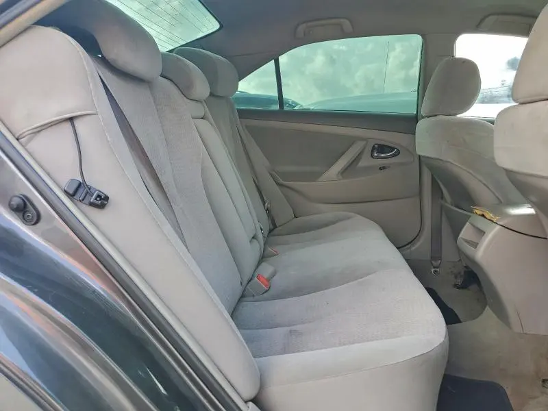 2010 TOYOTA CAMRY BASE  