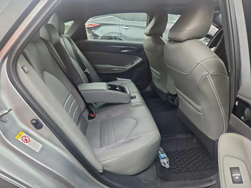 2019 TOYOTA AVALON XLE  