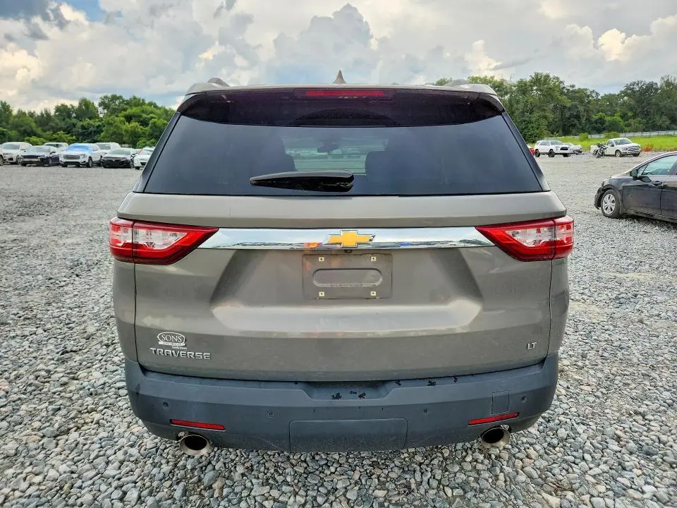 2019 CHEVROLET TRAVERSE LT  