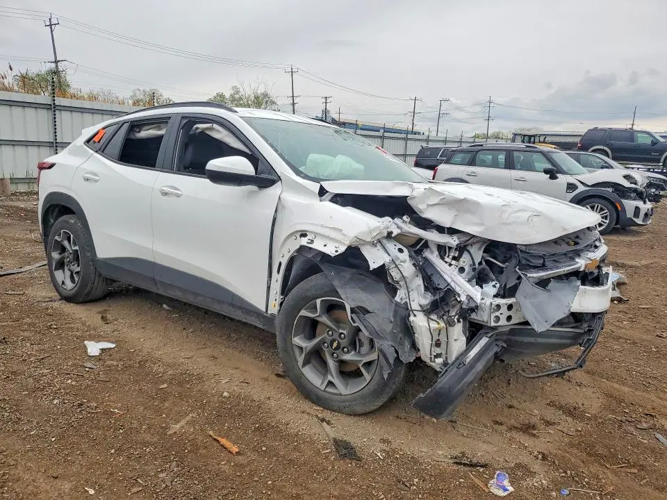 2024 CHEVROLET TRAX 1LT  