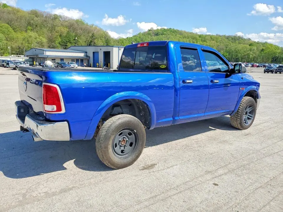 2015 RAM 1500 LARAMIE  