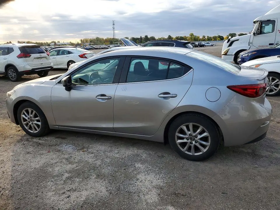 2015 MAZDA 3 TOURING  