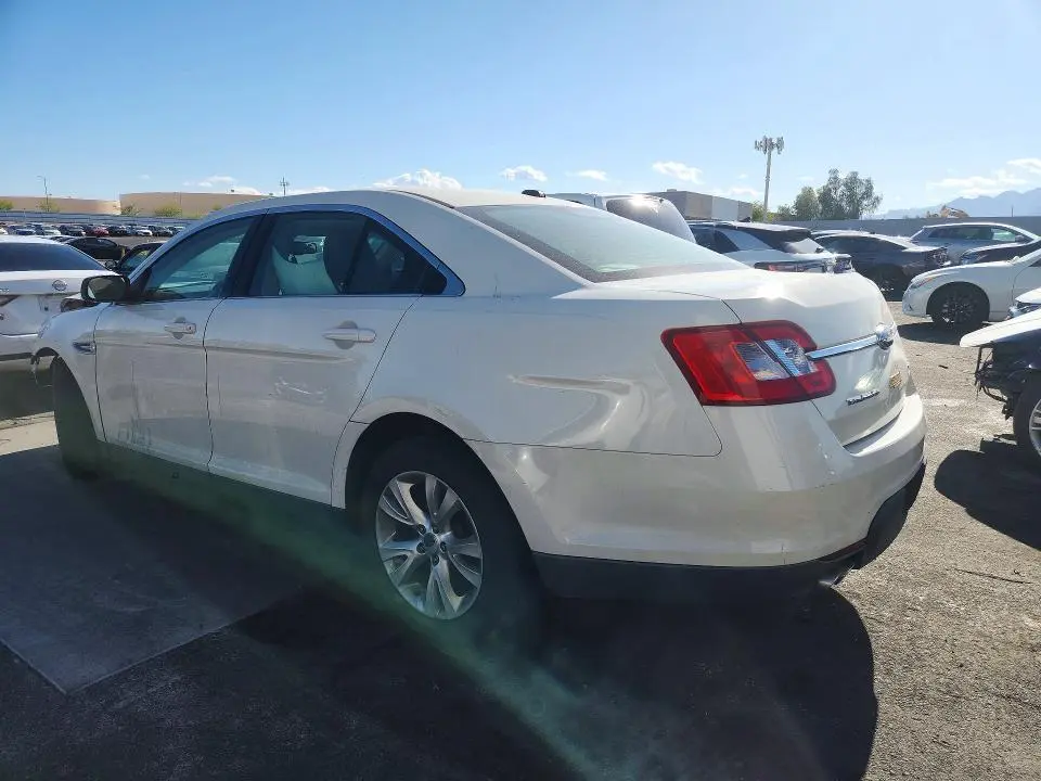 2010 FORD TAURUS SEL  