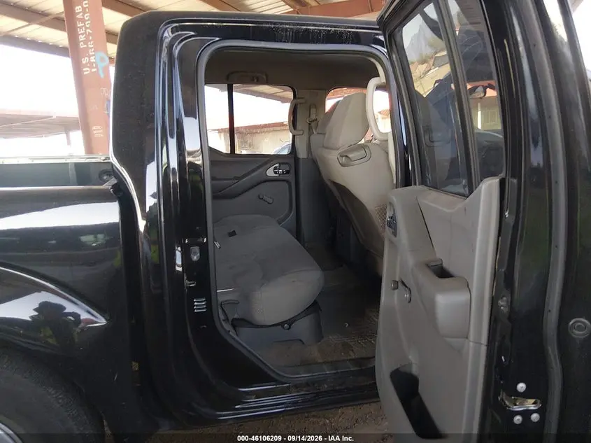 2012 NISSAN FRONTIER S