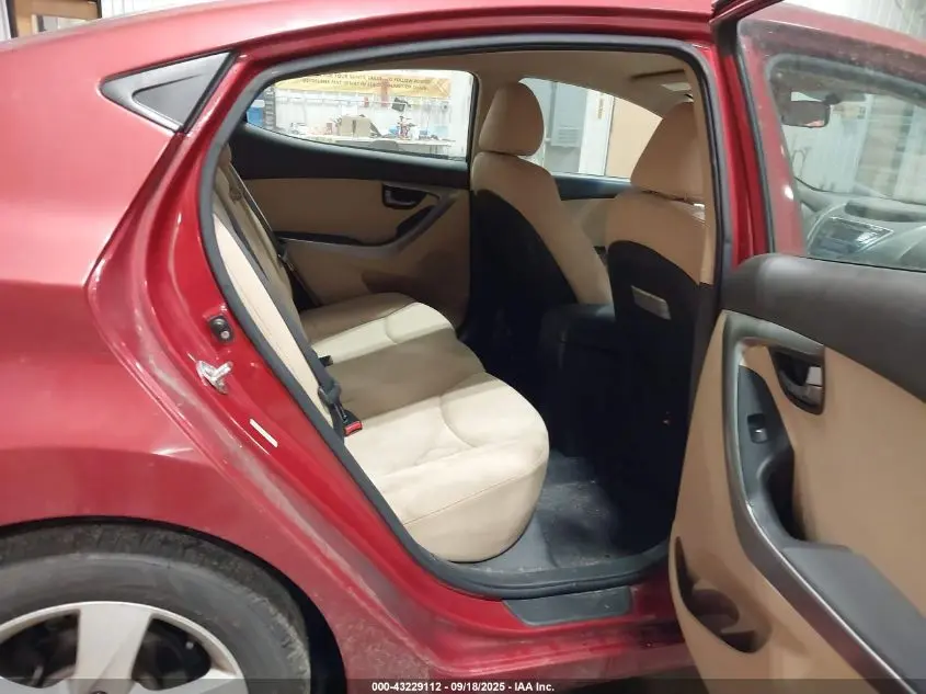 2013 HYUNDAI ELANTRA GLS