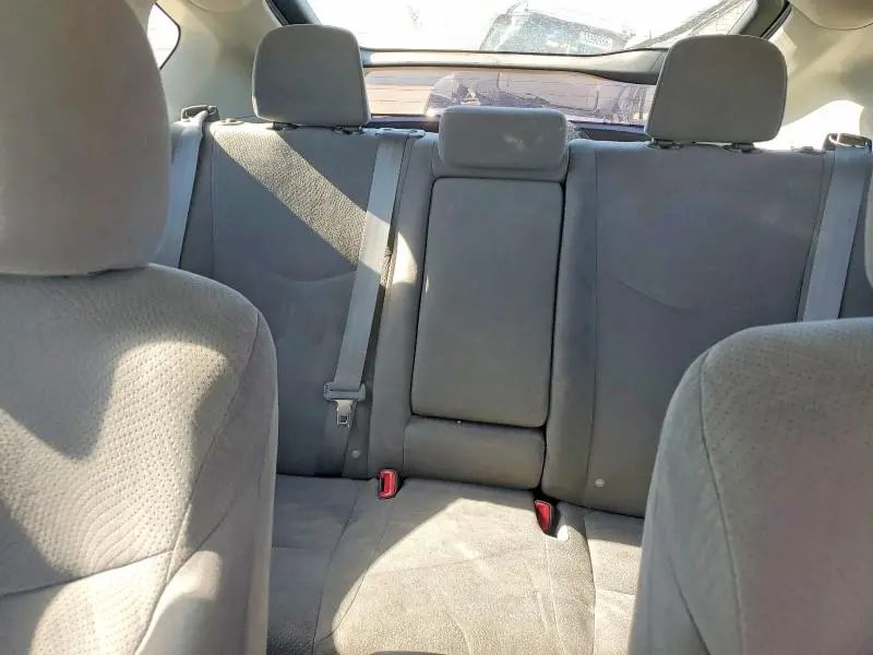 2010 TOYOTA PRIUS III  