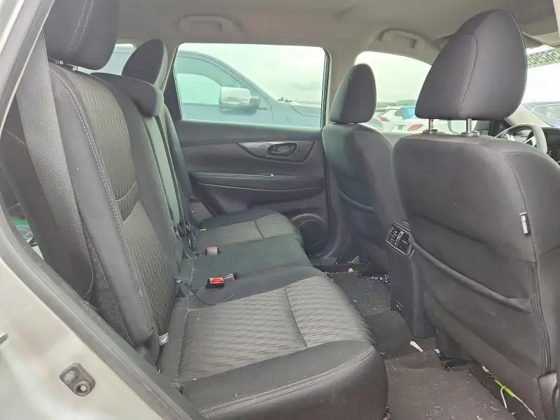2019 NISSAN ROGUE S  