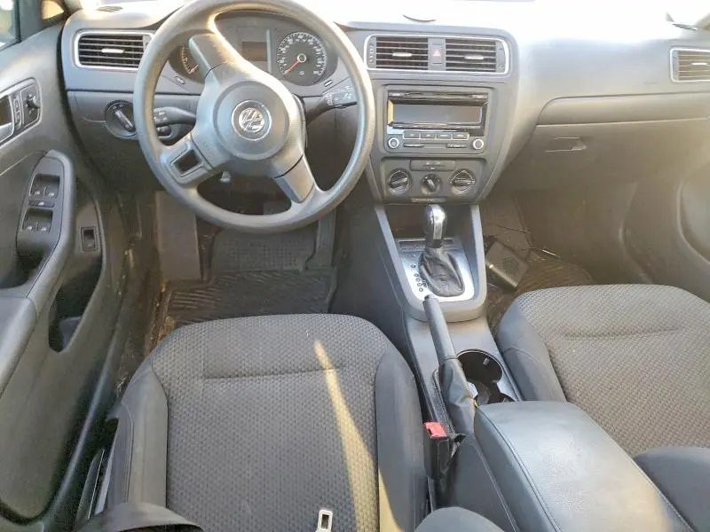 2013 VOLKSWAGEN JETTA BASE  