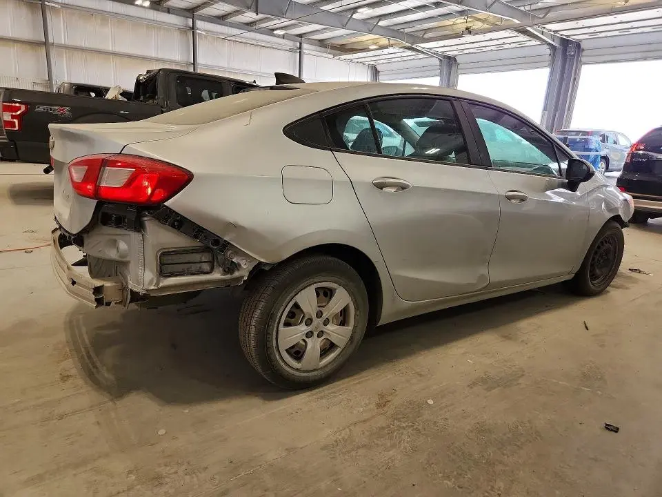 2018 CHEVROLET CRUZE LS  