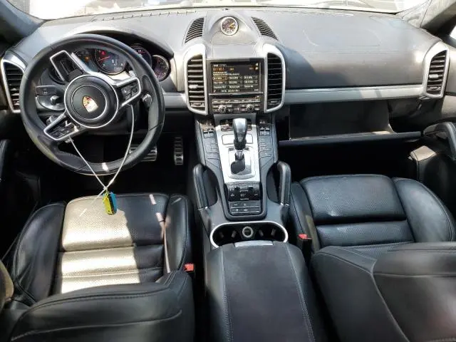 2016 PORSCHE CAYENNE GTS  