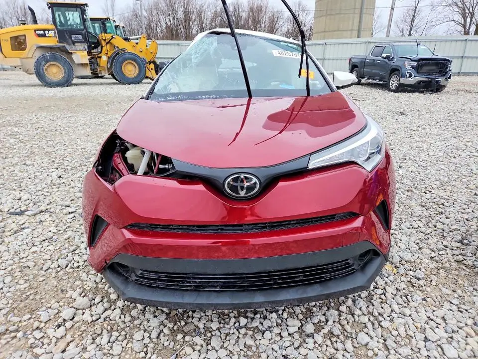 2018 TOYOTA C-HR XLE  