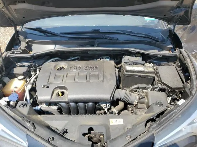 2019 TOYOTA C-HR XLE  