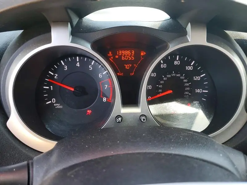 2013 NISSAN JUKE S/SV/SL  