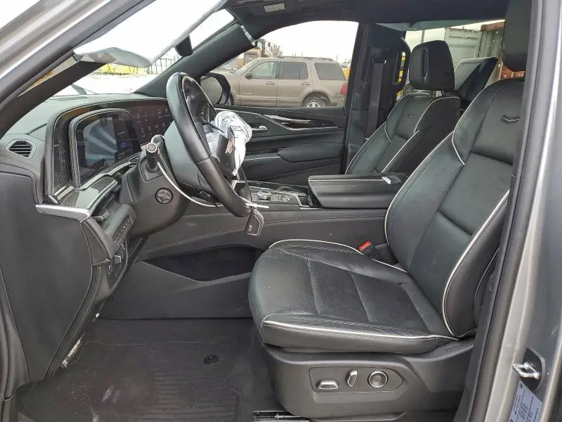 2024 CADILLAC ESCALADE ESV SPORT  