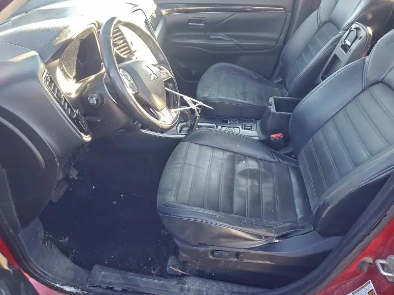 2019 MITSUBISHI OUTLANDER SE  