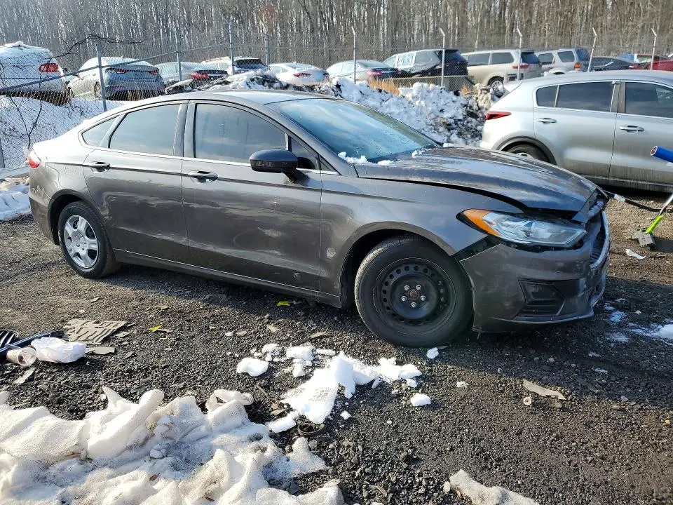 2019 FORD FUSION S  
