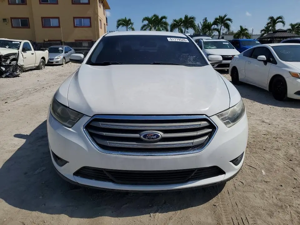 2014 FORD TAURUS SEL  